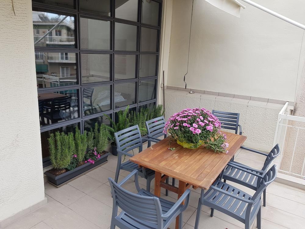 Pangsapuri 75 m² dengan 3 bilik tidur dan 2 bilik mandi peribadi di Acropolis - Koukaki Athens Luaran gambar